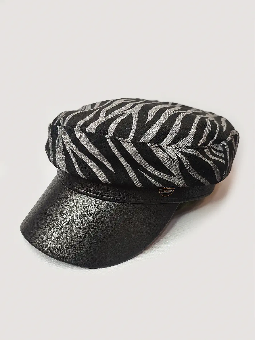 کلاه انگلیسی طرح zebra مشکی