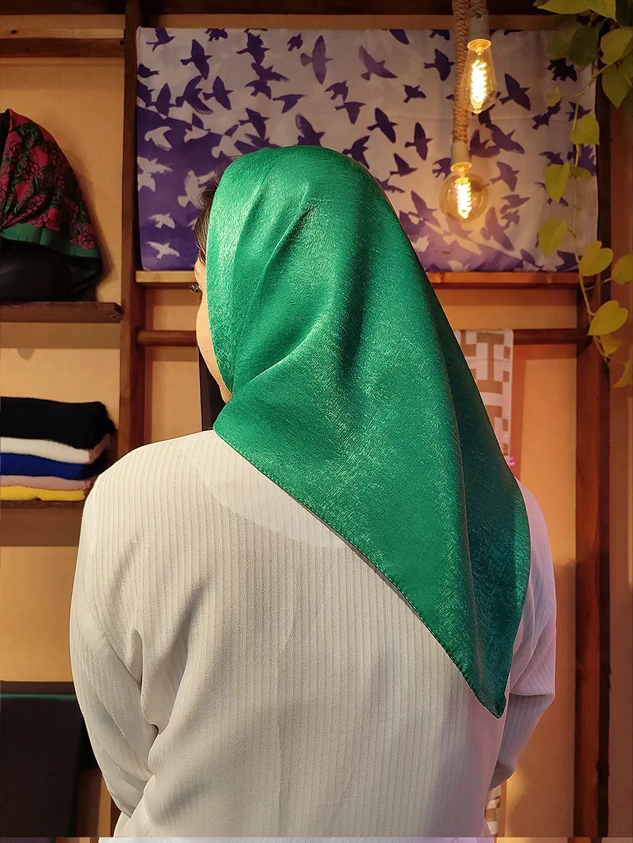 خرید مینی اسکارف سبز براق