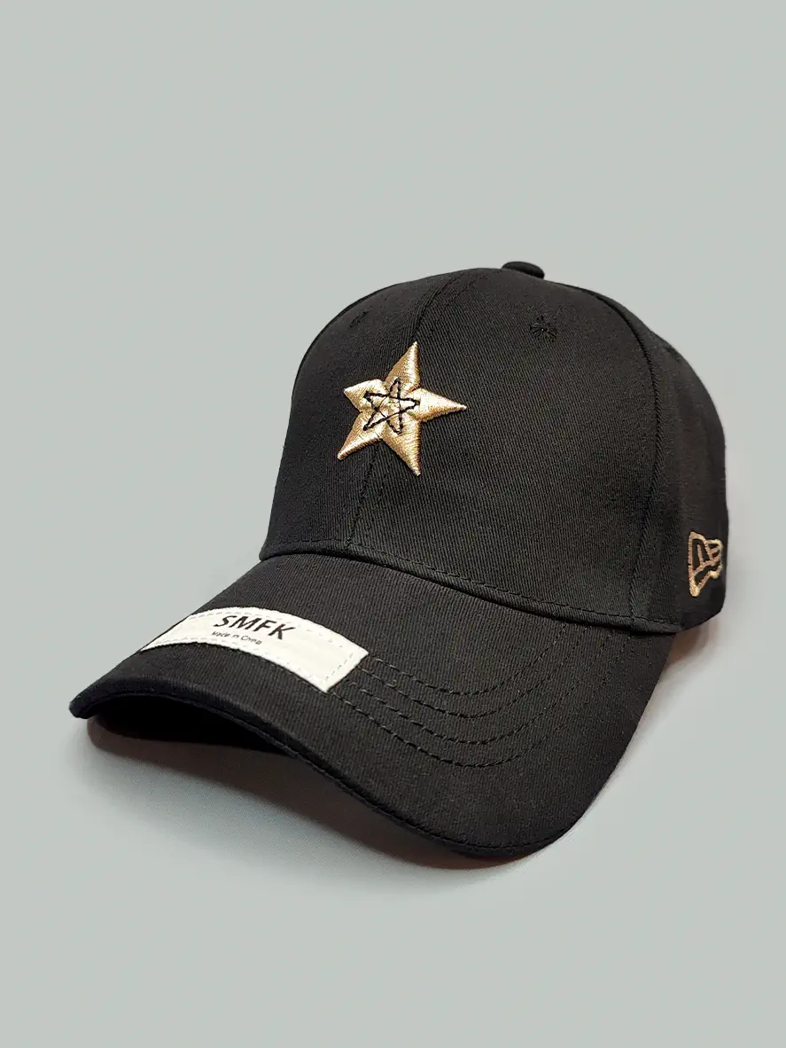 کلاه کپ مشکی ستاره ای