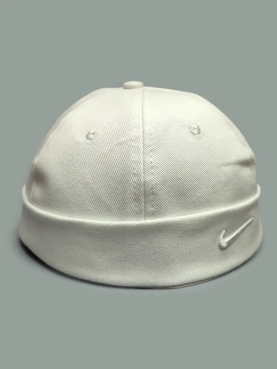 کلاه لئونی سفید Nike