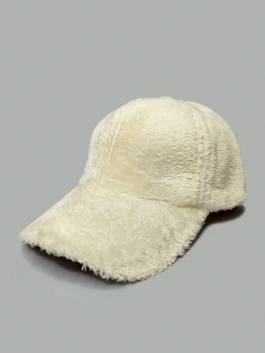 کلاه کپ خزدار سفید